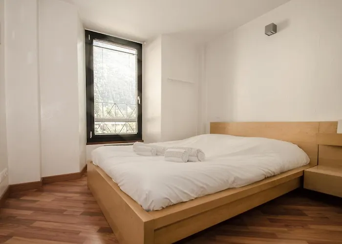 Bel 3 étoiles Avec Balcon Au Cœur De - Fr-1-343-165 Apartamento